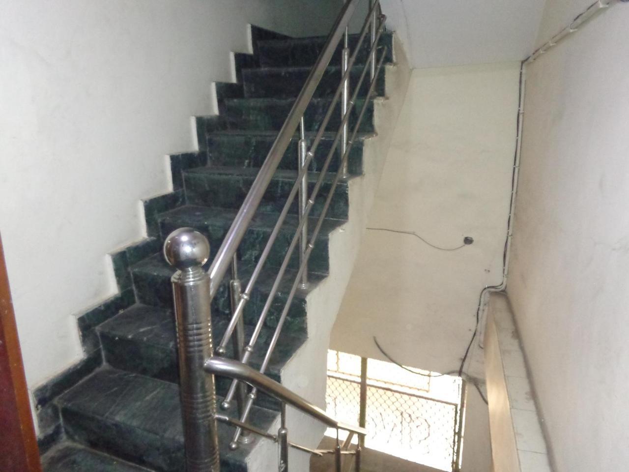 Hotel Silver Residency Nuova Delhi Esterno foto