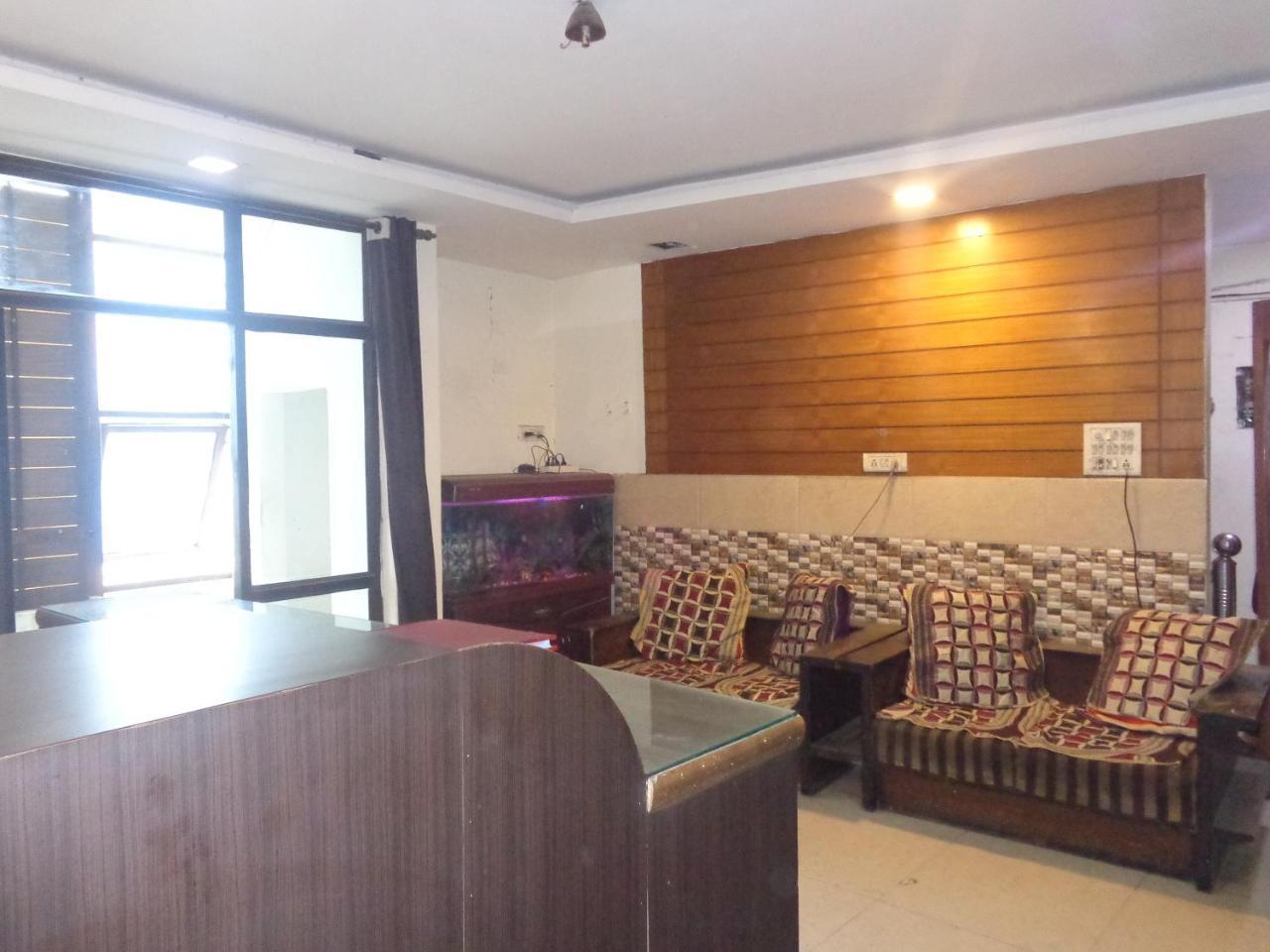 Hotel Silver Residency Nuova Delhi Esterno foto